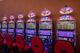 cv55 Myanmar National League ဘောလုံးနှင့် Esports Sportsbook Live Betting ပြုနေသောပုံ